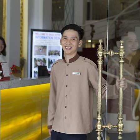 Saga Hotel Хошимин Экстерьер фото