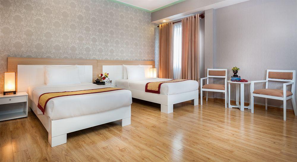 Saga Hotel Хошимин Экстерьер фото