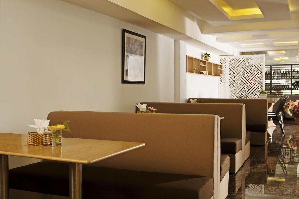 Saga Hotel Хошимин Экстерьер фото