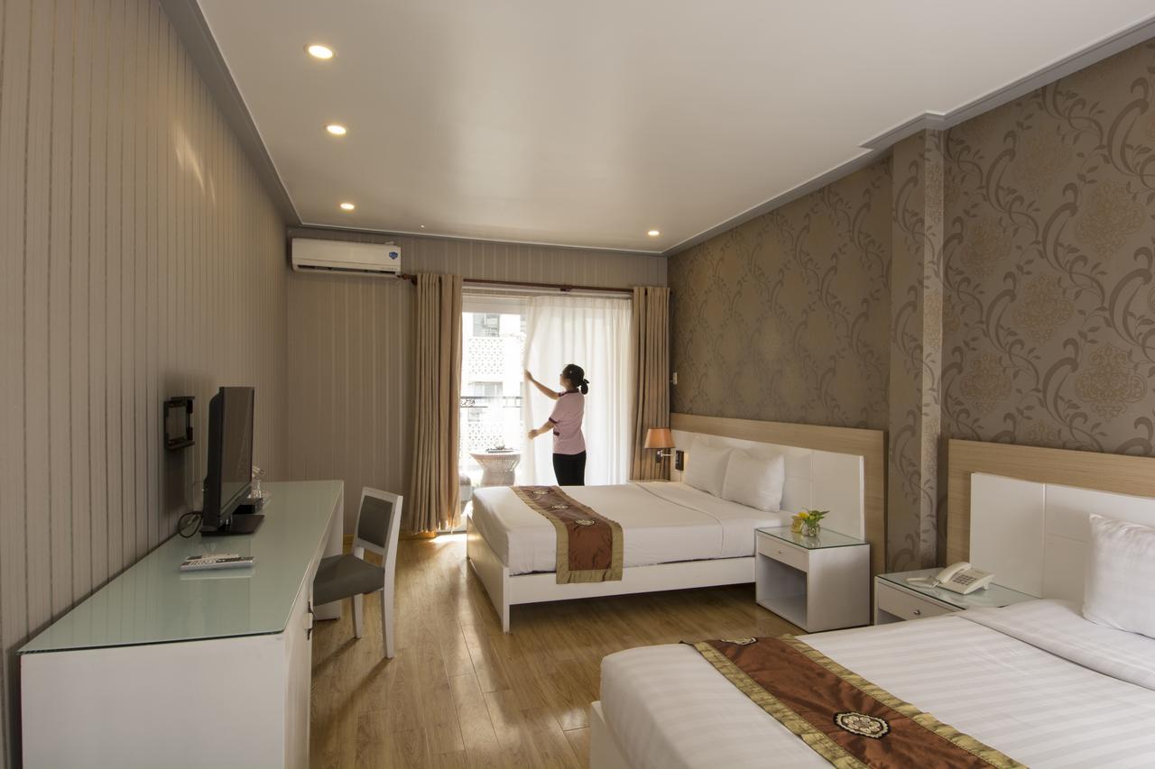 Saga Hotel Хошимин Экстерьер фото