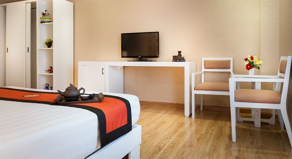 Saga Hotel Хошимин Экстерьер фото